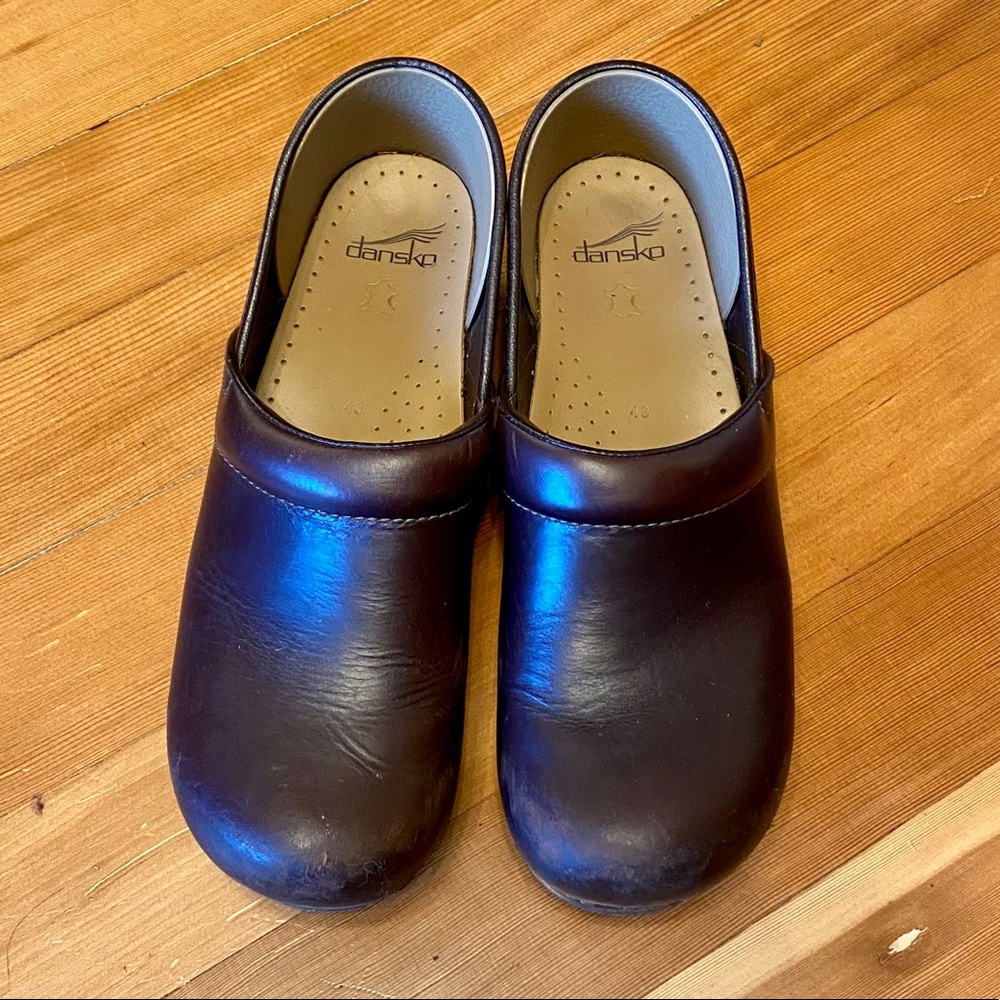 Dansko Cognac Professional Leather Clogs Sz 43